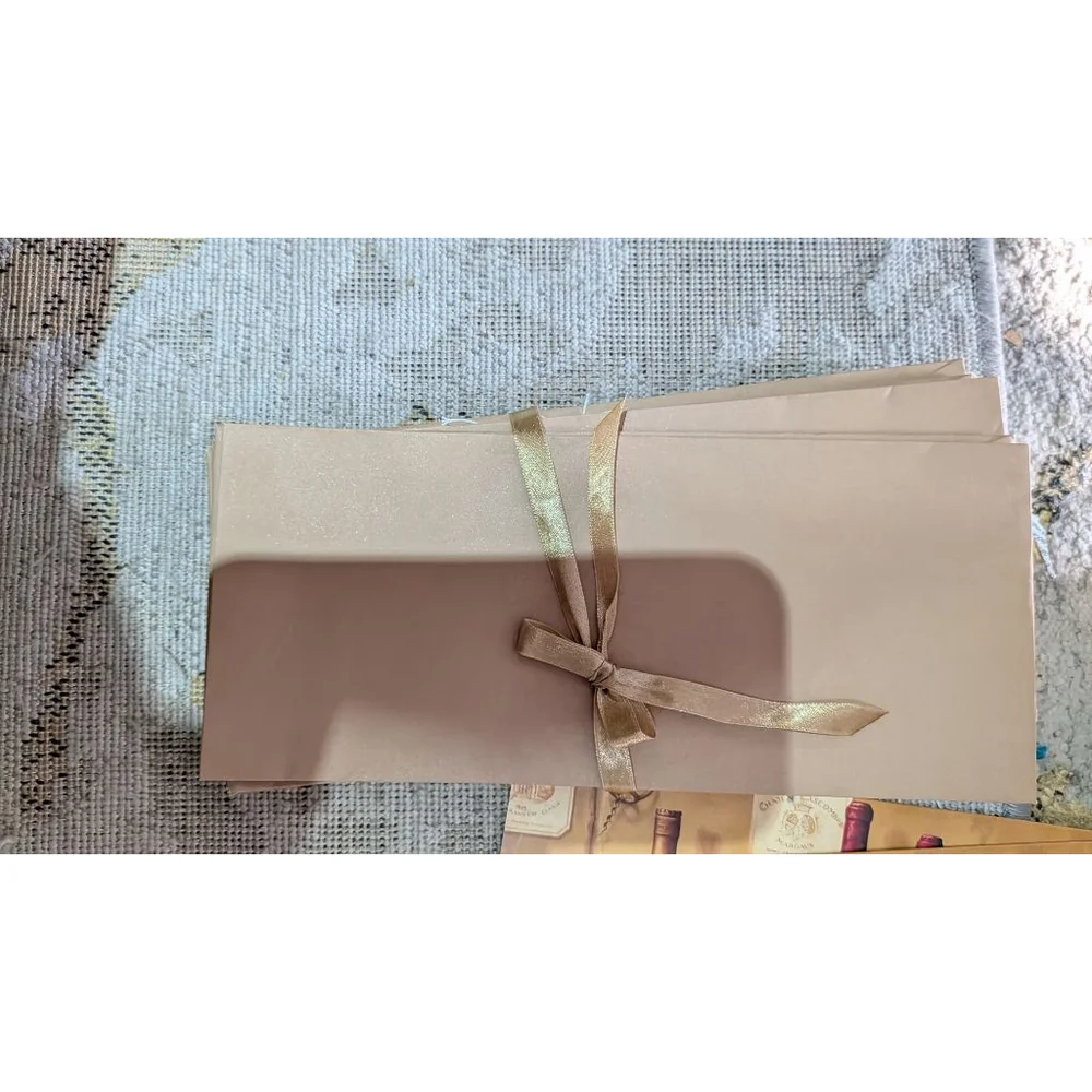 Vintage Wine Themed Boxed Stationery Set 12 Blank Cards 12 Envelopes Tri-Coastal